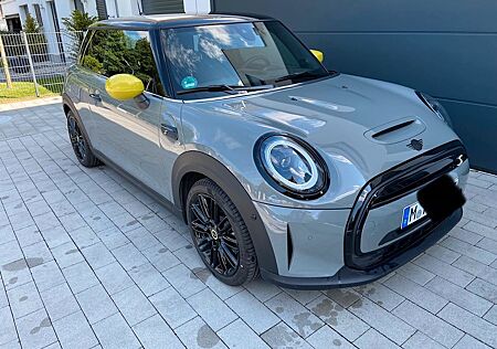 Mini Cooper SE Electric - WIE NEU