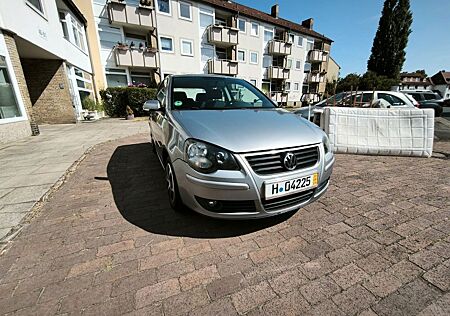 VW Polo Volkswagen 9N 1.4 AUTOMATIC *TÜV 06.2027*