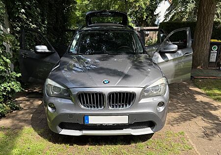 BMW X1 sDrive18i | Gepflegt | Panorama