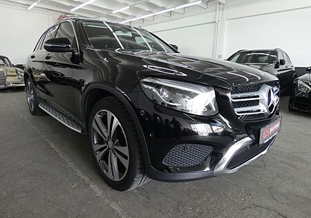 Mercedes-Benz GLC 250 4M EXCLUSIVE*LED*NAVI*AHK*PARKTRONIC