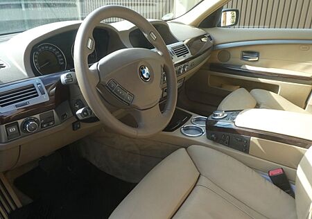 BMW 740i - LPG & Benzin - Top-Ausstattung - viel NEU