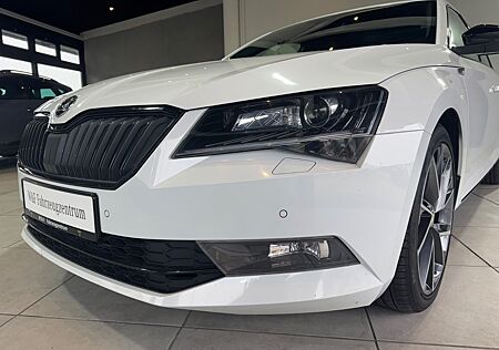 Skoda Superb Combi Sportline AHK/Standheiz./ACC/Pano/