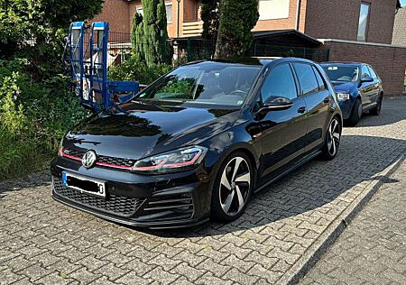 VW Golf Volkswagen 2.0 TSI DSG GTI Facelift