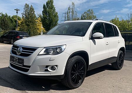 VW Tiguan Volkswagen Sport & Style 4Motion PANORAMA 18" R.CAM