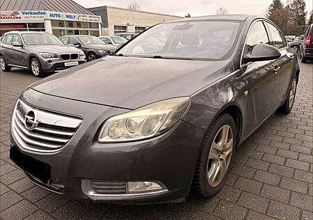 Opel Insignia A Lim. Cosmo AUTOMATIK TÜV12/2026
