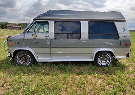 Chevrolet Chevy Van