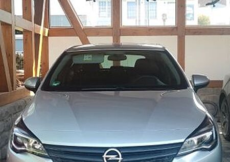Opel Astra 1.4 74kW Edition Edition