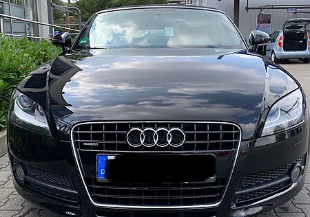 Audi TT Roadster 3.2 quattro -