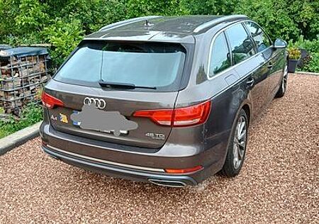 Audi A4 45 TDI tiptronic quattro S line Avant S line