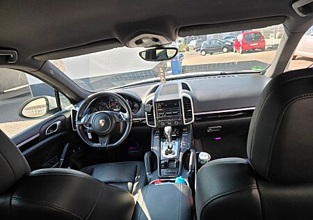 Porsche Cayenne Diesel Platinum Edition Platinum Edition