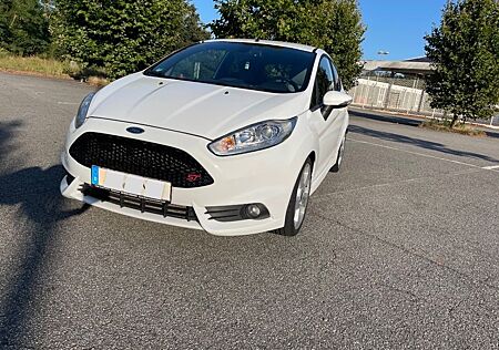 Ford Fiesta 1,6 EcoBoost ST ST