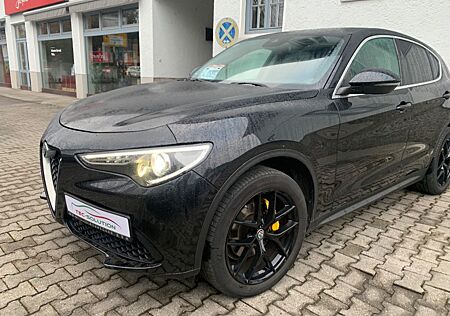 Alfa Romeo Stelvio 2.0 Turbo 16V 206kW First Edition AT...