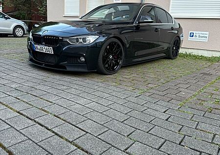 BMW 328i -