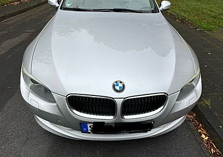 BMW 320i Coupé - Steuerkette neu, Schiebedach, Xenon