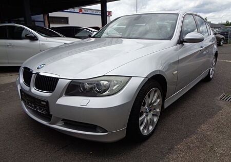 BMW 325d Lim. Automatik°Xenon°Leder°Schiebedach°