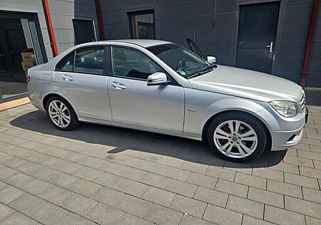 Mercedes-Benz C 180 CGI BlueEFFICIENCY ELEGANCE Autom. ELE...