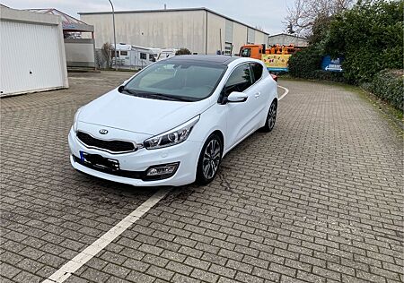 Kia Pro_ceed Ceed Automatik 135PS