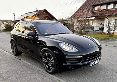 Porsche Cayenne S - 21"-PANORMA-AHK-DEUTSCH