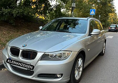 BMW 320d , 8-fach bereift und Panoramadach