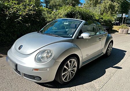 VW Beetle Volkswagen cabrio 1.6
