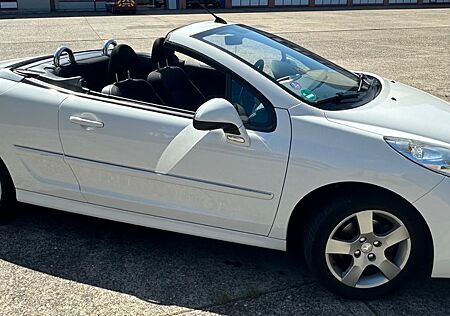 Peugeot 207 cc Cabrio , Top Gepflegt !!! Unfallfrei