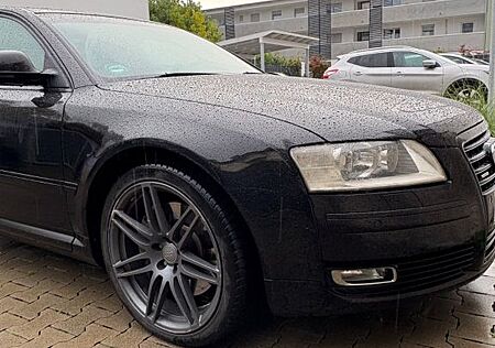 Audi A8 4.2 TDI tiptronic quattro -