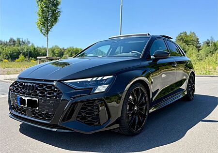 Audi RS3 Sportback 1. Hand 280 km/h Unfallfrei