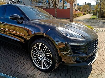 Porsche Macan S / Bi-Xenon / 21' Turbo Felgen / AHK-Vorb