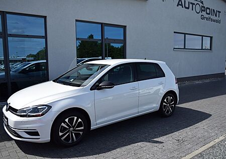 VW Golf Volkswagen VII Lim. IQ.DRIVE NAVI ACC ALLWETTER PDC SH