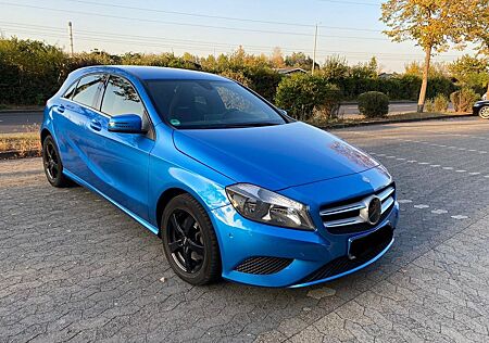 Mercedes-Benz A 180 BlueEFFICIENCY Urban Urban