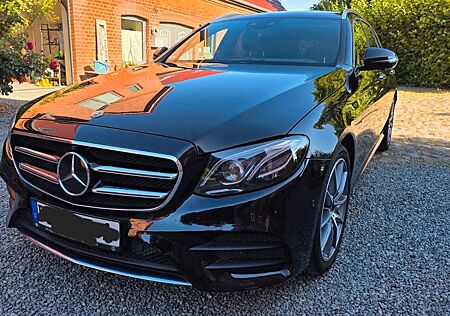 Mercedes-Benz E 400 E400d 4M T AMG Dist/Wide/AHK/Burm/Multib/TÜVneu
