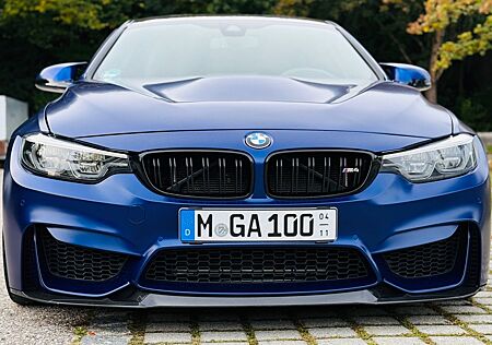 BMW M4 CS CS Frozen Dark Blue