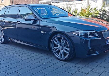 BMW M550d xDrive Touring A M