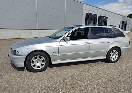BMW 520i Touring - TÜV 6/26
