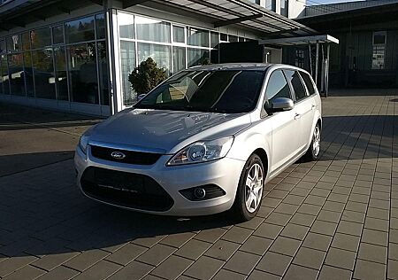 Ford Focus 1.6 16V STYLE TURNIER+AUTOMATIK+AHK+