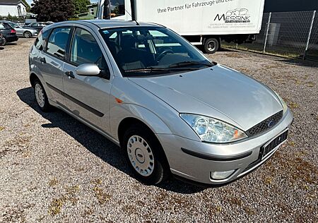 Ford Focus DAW 4-Türig Klima ZV Servo Euro 4