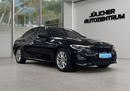 BMW 330i xDrive M Sport Automatic, Sportsitze