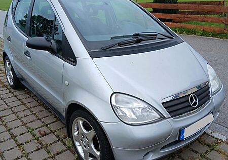 Mercedes-Benz A 160 CLASSIC Classic mit AHK (kein TÜV)
