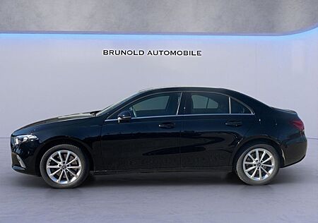 Mercedes-Benz A 250 e Style PlugInHybrid *Navi*LIMOUSINE