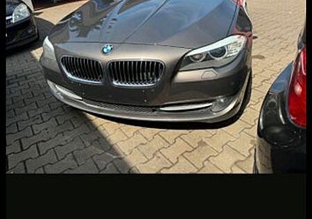 BMW 525d Touring -