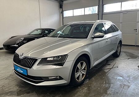 Skoda Superb Combi 2.0 TDI Style *1-Hand *Memory *ACC
