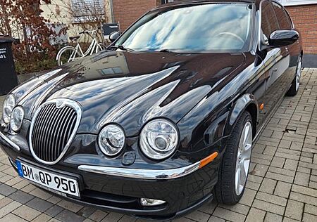 Jaguar S-Type 4.2 L V8 Executive Executive