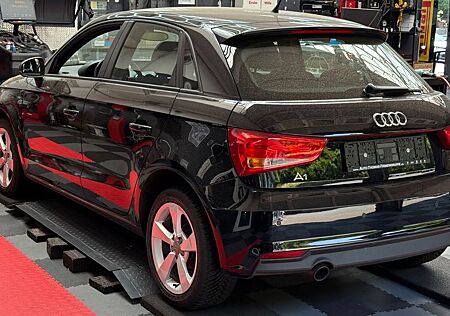 Audi A1 1.0 TFSI ultra S tronic Sitzh Navi Tüv neu