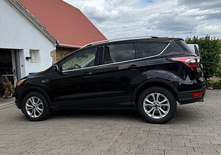 Ford Kuga 1,5 EcoBoost 2x4 110kW Individual Indiv...