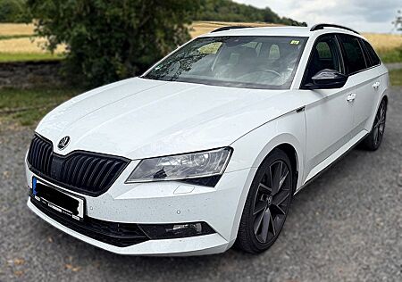 Skoda Superb 2.0 TSI DSG 4x4 SportLine Combi SportLine