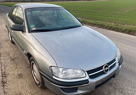 Opel Omega 2.0 Automatic TÜV neu