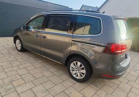Volkswagen Sharan 1.4 GARANTIE DSG eAHK 7Sitzer ServiceNEU