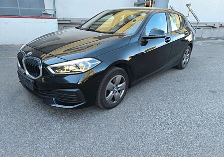 BMW 116d Luxury Line, NAVI. LED, R-KAMERA, PDC