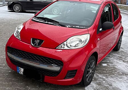 Peugeot 107 Filou 1.0l 70PS HU/Inspektion neu Schalter
