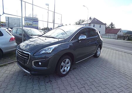 Peugeot 3008 Express Klima Alu. Panoramadach Radio HU AU